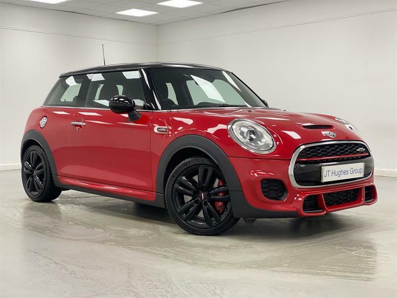Compare Mini Hatch 2.0 John Cooper Works AF68XWN Red