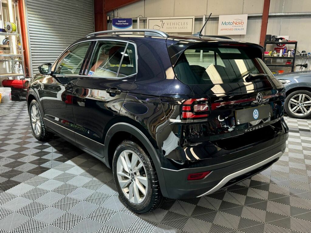 Volkswagen T-Cross Suv 1.0 Tsi Se Euro 6 Ss 202121 Black #1