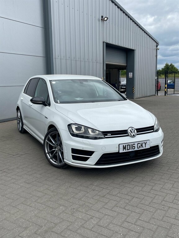 Compare Volkswagen Golf 2.0 Tsi Bluemotion Tech R Dsg 4Motion Euro 6 Ss MD16GKY 
