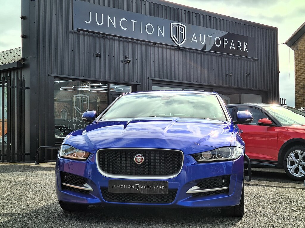 Jaguar XE D R-sport Blue #1
