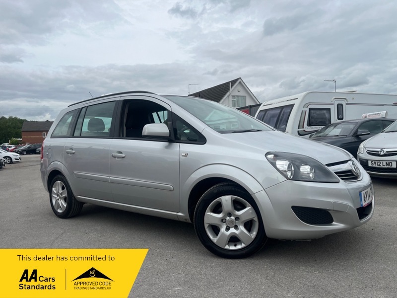 Compare Vauxhall Zafira Exclusiv AY14ZYW Silver