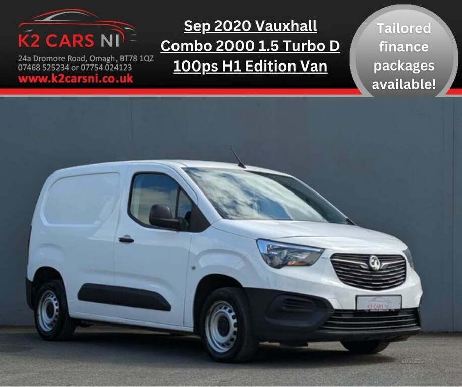 Compare Vauxhall Combo 2000 1.5 Turbo D NA70JUO White