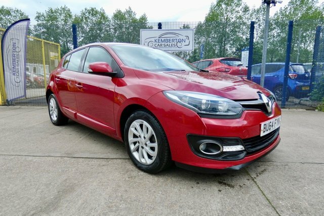 Compare Renault Megane 1.5 Dynamique Tomtom Energy Dci Ss 110 Bhp BU64FYN Red