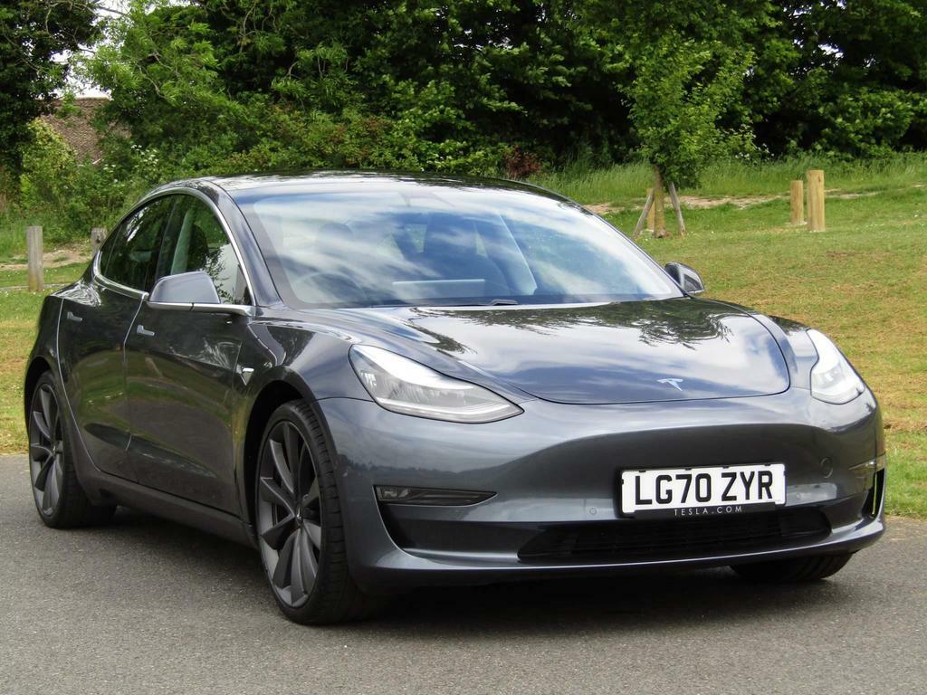 Compare Tesla Model 3 Dual Motor Performance 4Wde LG70ZYR Grey