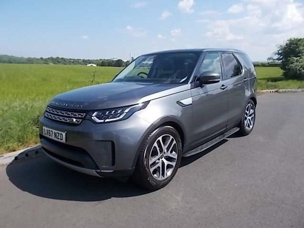 Compare Land Rover Discovery 3.0 Td V6 Hse 4Wd Euro 6 Ss LV67NZD Grey