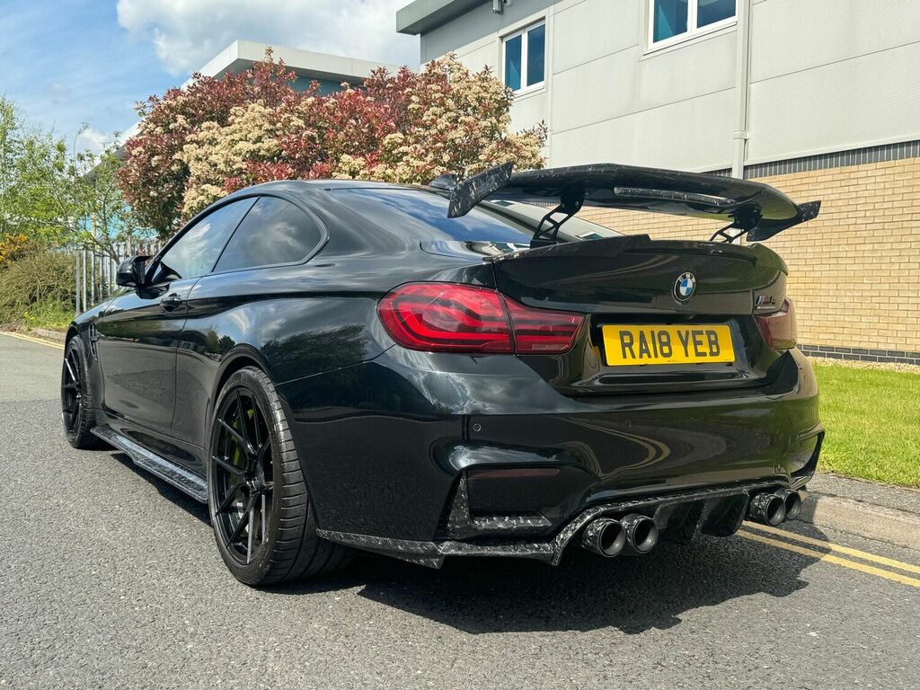 Compare BMW M4 Coupe 3.0 Biturbo Competition Dct Euro 6 Ss MR02MTY Black