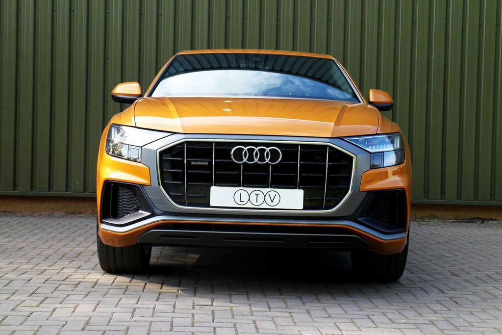 Audi Q8 Suv Orange #1