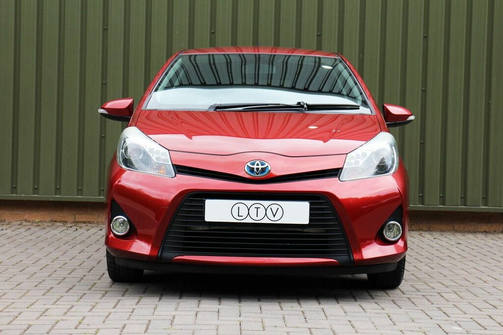 Compare Toyota Yaris Hatchback WV63NUC Red