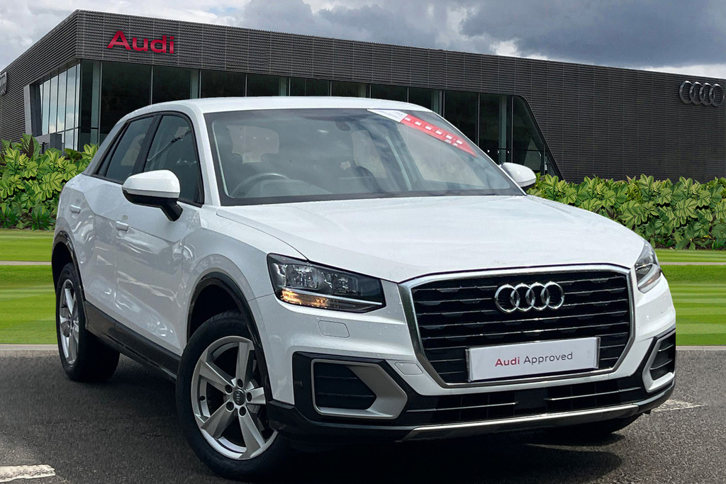 Compare Audi Q2 Sport 35 Tfsi 150 Ps 6-Speed BW69OUK White