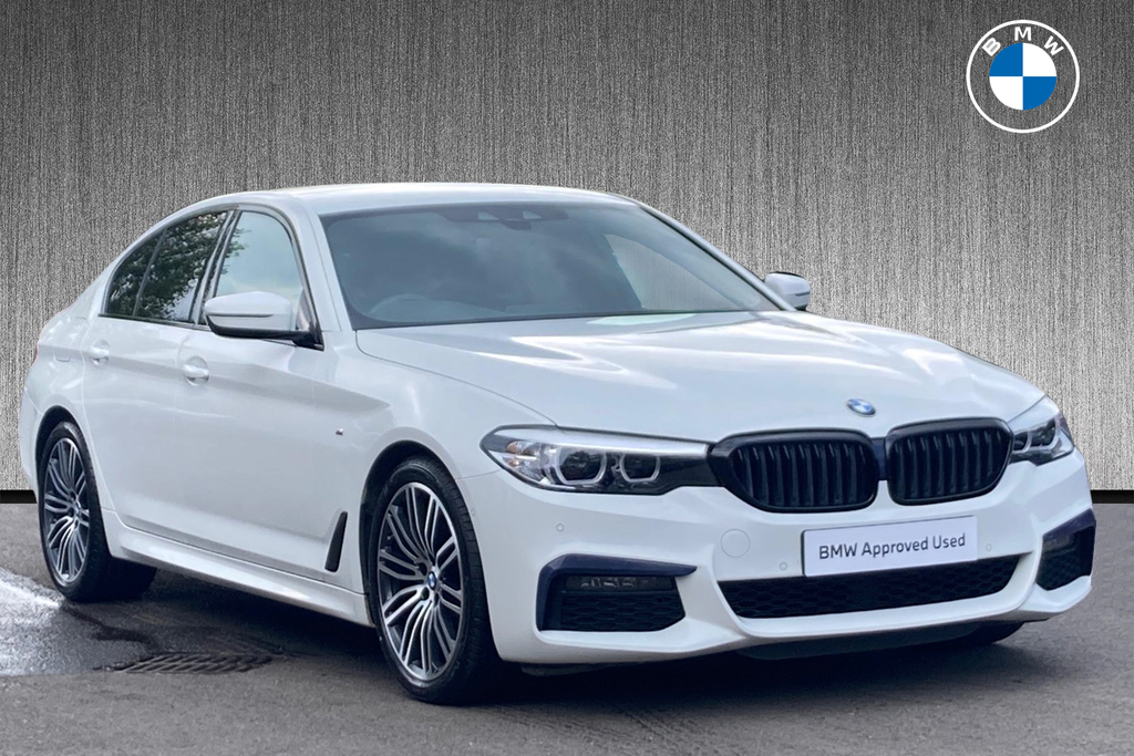 Compare BMW 5 Series 520D M Sport Saloon BX70VOO White