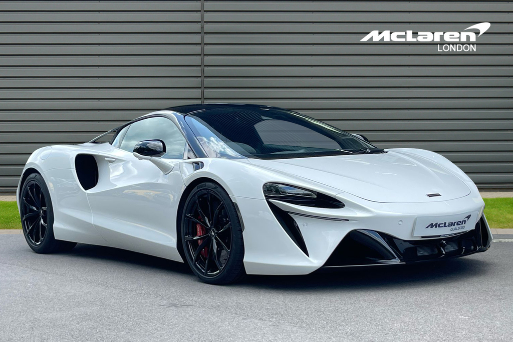 Compare McLaren Artura V6 Phev 700 Ssg LG72CAX White