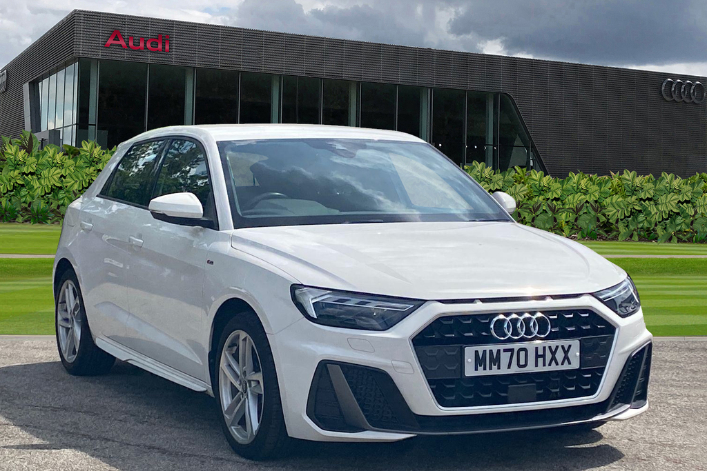 Compare Audi A1 S Line 25 Tfsi 95 Ps 5-Speed MM70HXX White