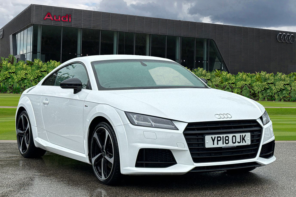 Compare Audi TT Coup- Black Edition 1.8 Tfsi 180 Ps 6-Speed YP18OJK White