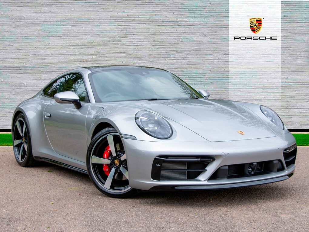 Compare Porsche 911 Porsche 911 992 Carrera 4 Coupe S 3.0L  Silver