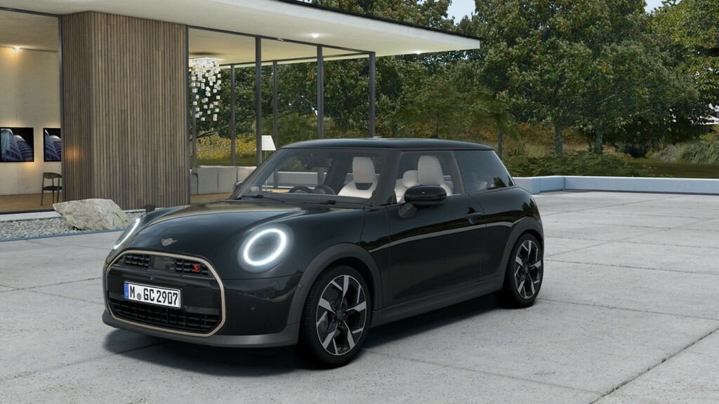 Compare Mini Hatch 2.0 S Exclusive Level 2  Black