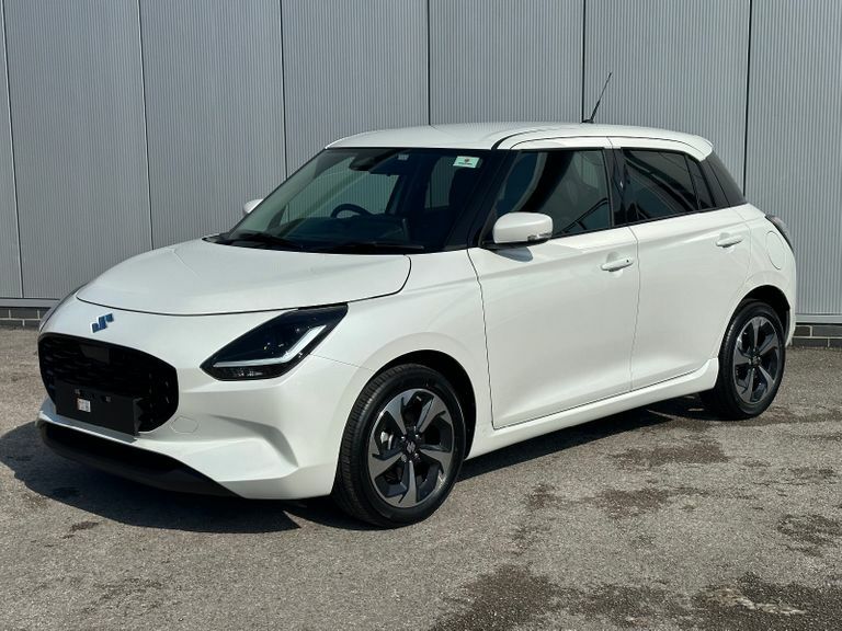 Compare Suzuki Swift 1.2 Mild Hybrid Ultra  White