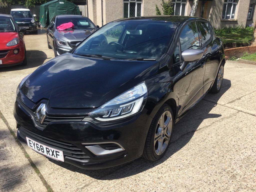 Compare Renault Clio 0.9 Tce Gt Line Euro 6 Ss EY68RXF Black