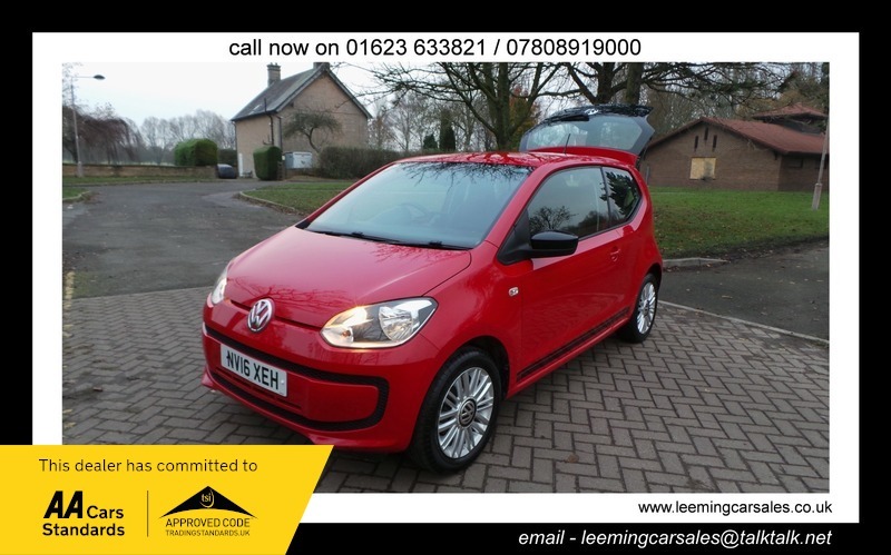 Compare Volkswagen Up 1.0 Look Up 3 NV16XEH Red