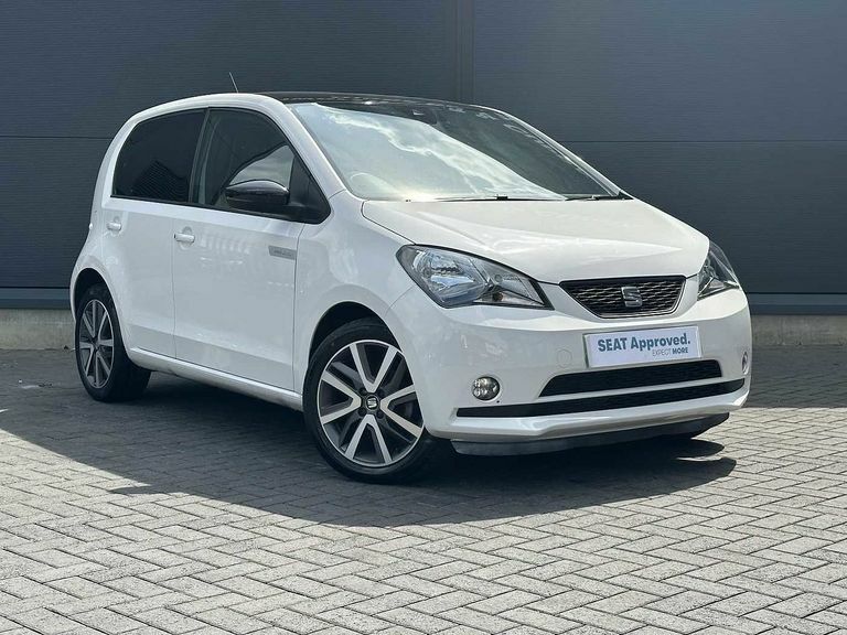 Compare Seat MII E 83Ps Hatchback 5-Door Heated Front Screen GX71YBF White