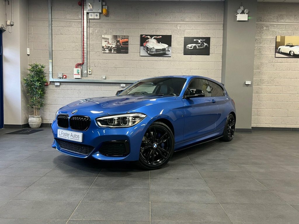 Compare BMW 1 Series 2017 3.0L M140i 335 Bhp VE17BXJ Blue