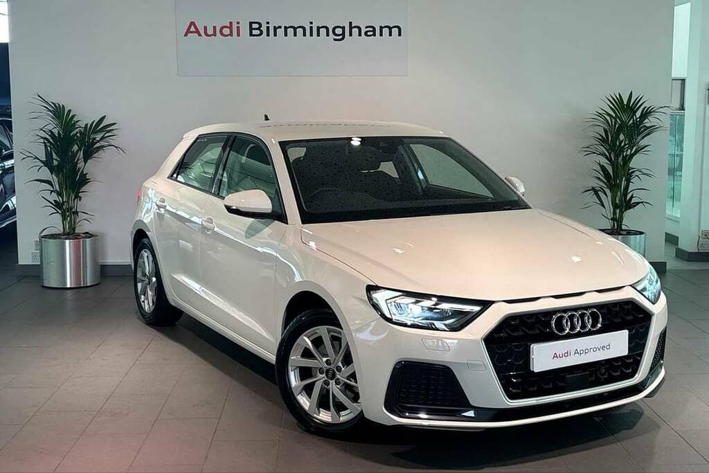 Compare Audi A1 30 Tfsi 110 Sport S Tronic BW21JUX White