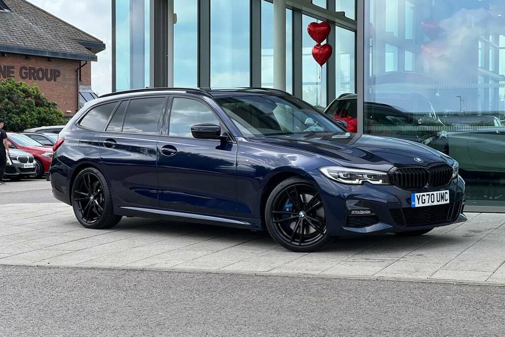 Compare BMW 3 Series 320D M Sport Plus Edition YG70UMC Blue