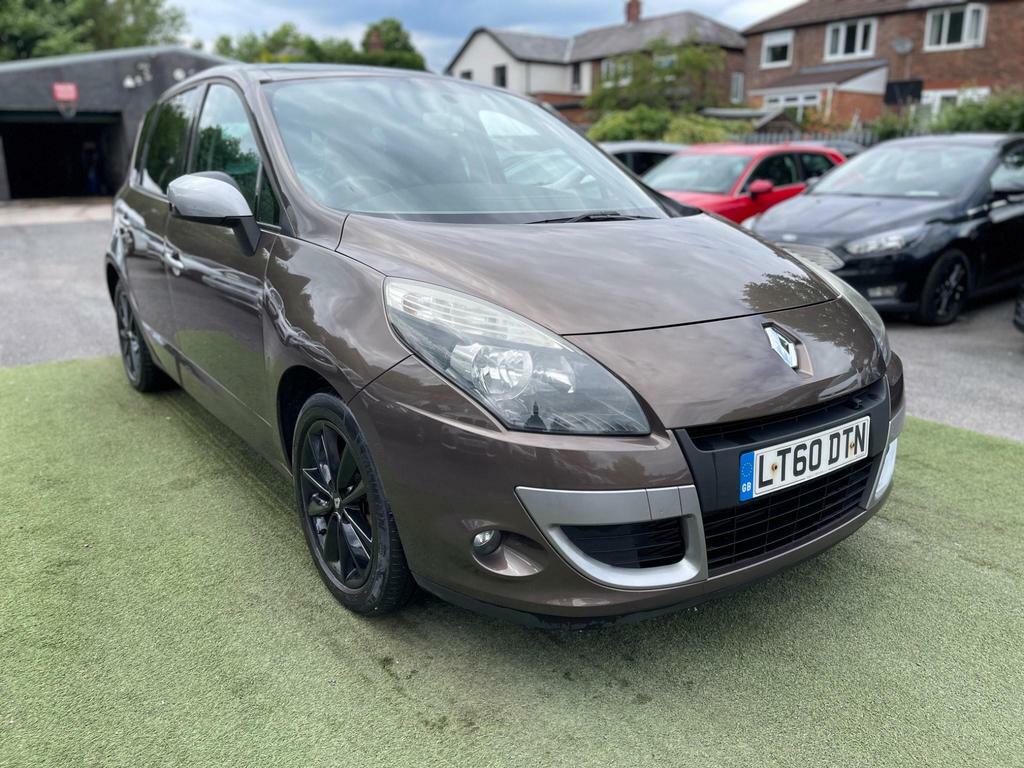 Compare Renault Scenic 1.5 Dci I-music Euro 4 LT60DTN Brown