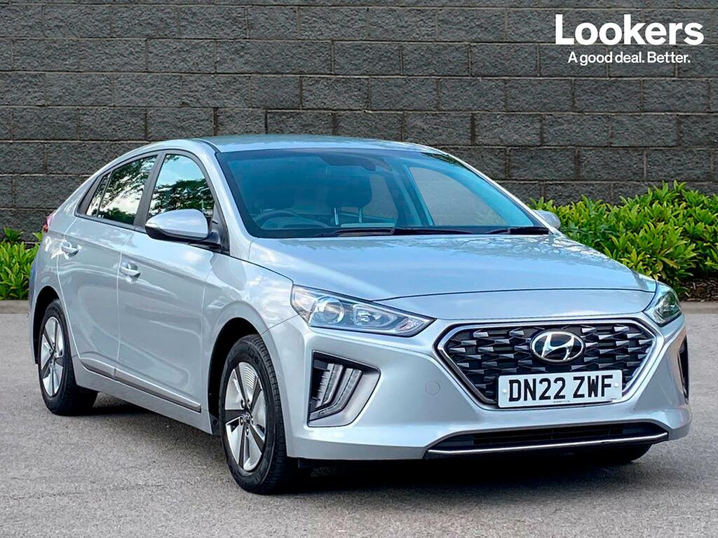 Compare Hyundai Ioniq 1.6 Gdi Hybrid Premium Se Dct DN22ZWF Silver