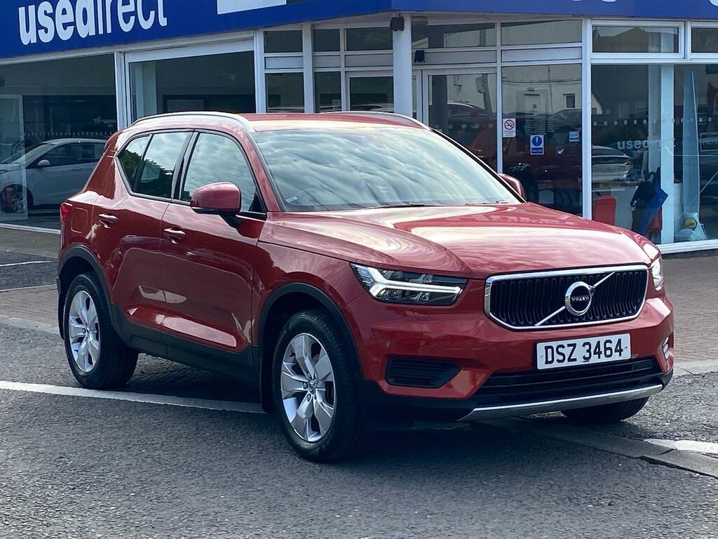 Compare Volvo XC40 1.5 T3 163 Momentum Geartronic DSZ3464 Red
