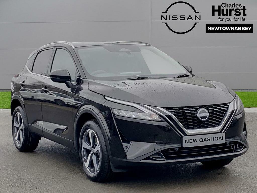 Compare Nissan Qashqai 1.3 Dig-t Mh N-connecta Glass Roof VRZ6839 Black