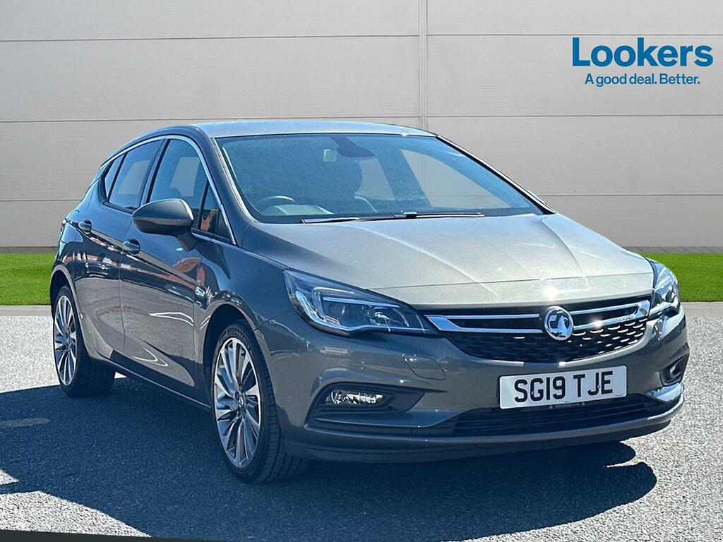 Compare Vauxhall Astra 1.4T 16V 150 Griffin SG19TJE Grey
