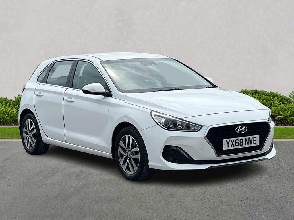Compare Hyundai I30 1.0T Gdi Se Nav YX68NWE White