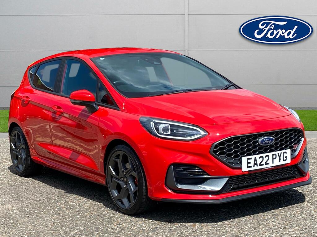 Compare Ford Fiesta 1.5 Ecoboost St-3 EA22PYG Red