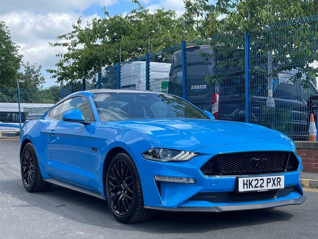 Compare Ford Mustang 5.0 V8 449 Gt Custom Pack 2 HK22PXR Blue