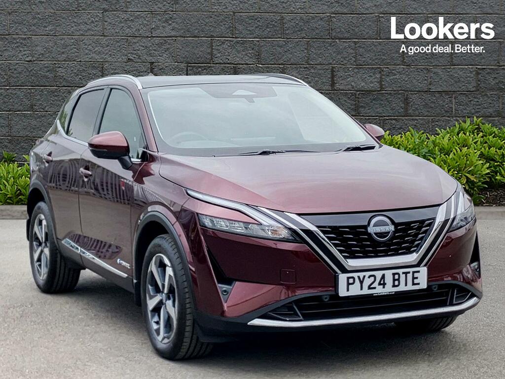 Compare Nissan Qashqai 1.5 E-power N-connecta Glass Roof PY24BTE Red