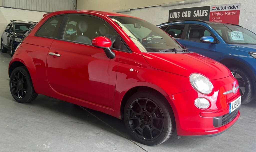 Compare Fiat 500 0.9 Twinair Plus Euro 5 Ss WJ61LXT Red