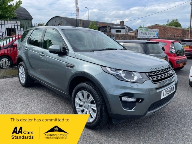 Compare Land Rover Discovery Sport Discovery Sport Se Tech Td4 AO65DJY Grey