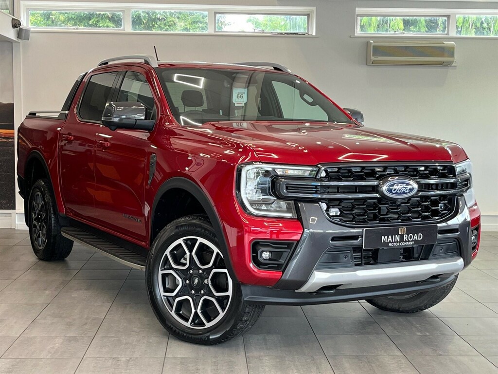 Compare Ford Ranger 3.0 Td V6 Ecoblue Wildtrak 4Wd Euro 6 Ss 4 VN73CYF Red
