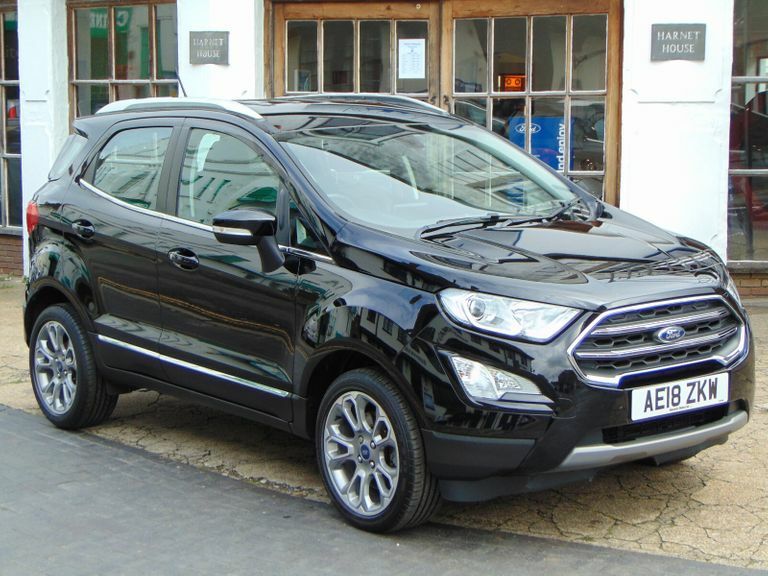 Compare Ford Ecosport Titanium AE18ZKW Black
