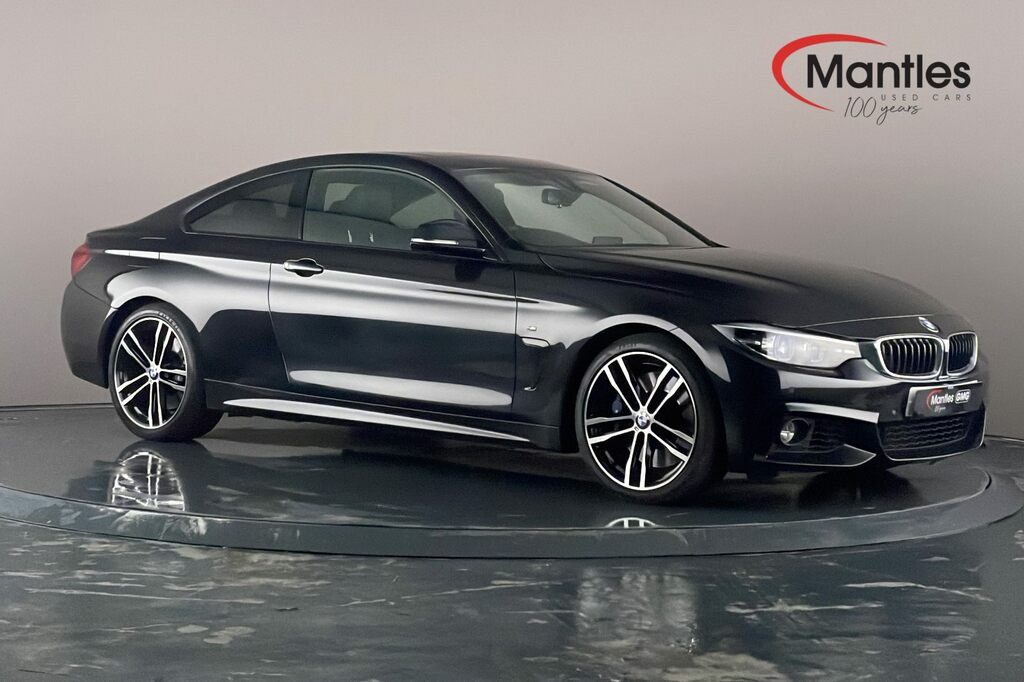 Compare BMW 4 Series 440I M Sport Professional Media LY19SYZ Black