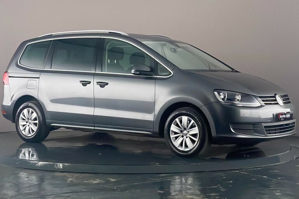 Compare Volkswagen Sharan 1.4 Tsi Se Nav Dsg HJ21URF Grey