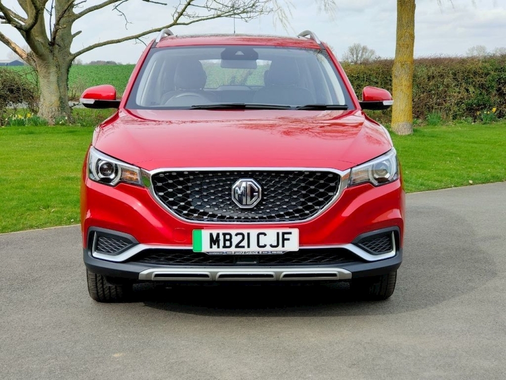 Compare MG ZS 105Kw Exclusive Ev 45Kwh MB21CJF Red