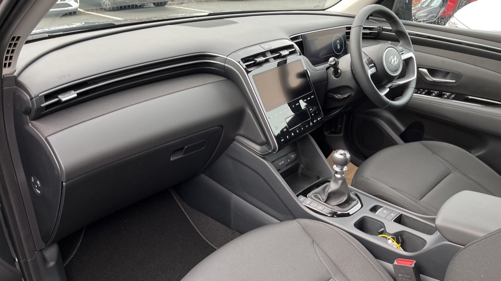 Compare Hyundai Tucson 1.6 T-gdi 150Ps Premium VK73TFO Grey