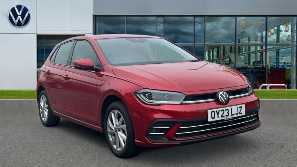 Compare Volkswagen Polo Style 1.0 Tsi 95Ps 5-Speed OY23LJZ Red