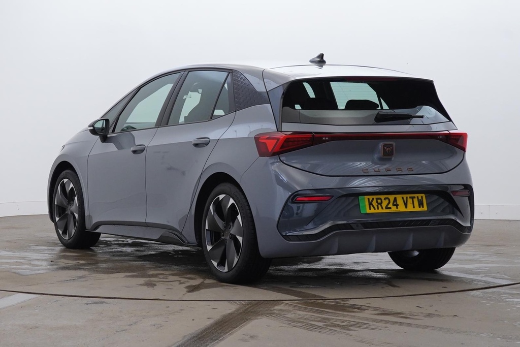  Foto zu Used 2024 Cupra Born KR24VVB Cupra Electric Hatchback 150kW V1 58kWh 