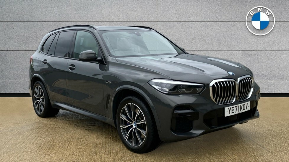 Compare BMW X5 X5 Xdrive 45E M Sport YE71KOV Grey
