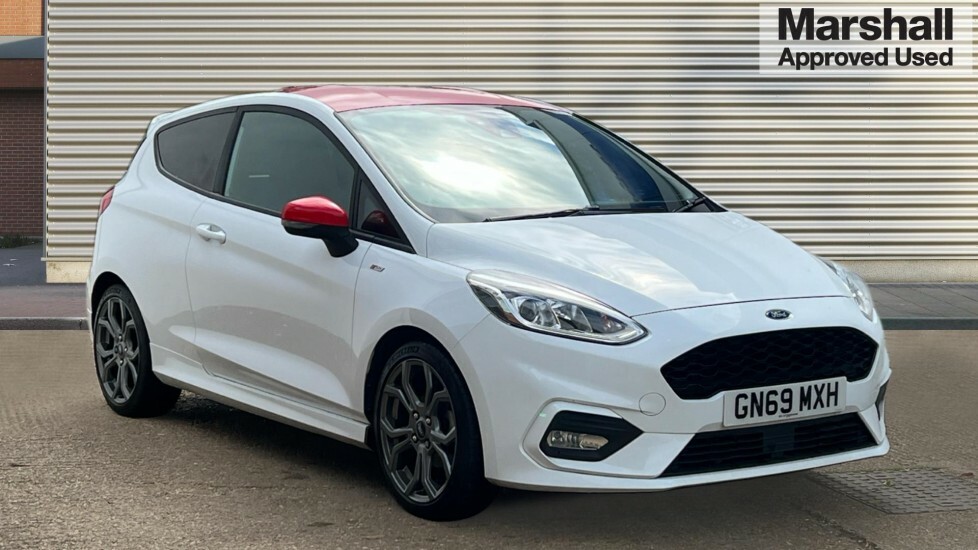 Compare Ford Fiesta Ford Hatchback 1.0 Ecoboost 140 St-line GN69MXH White