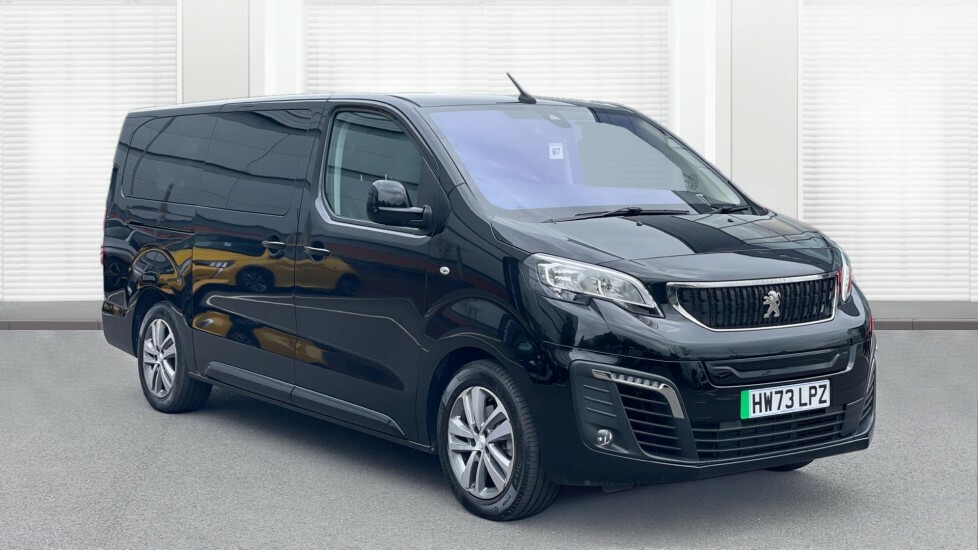 Compare Peugeot e-Traveller E- Long 100Kw Bsn Vip 50Kwh Ss HW73LPZ Black