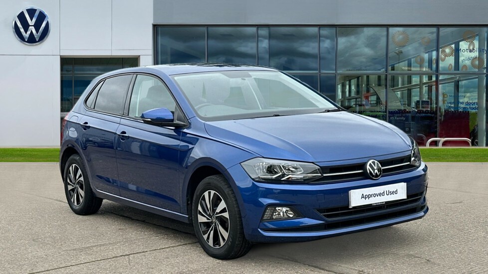 Compare Volkswagen Polo New Match 1.0 Tsi 95Ps 5-Speed KE21GCK Blue