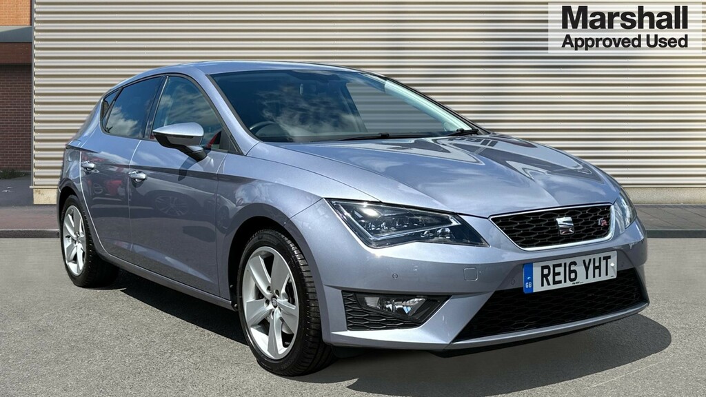 Compare Seat Leon Seat Lseat Hatchback 1.4 Ecotsi 150 Fr Dsg Te RE16YHT Silver